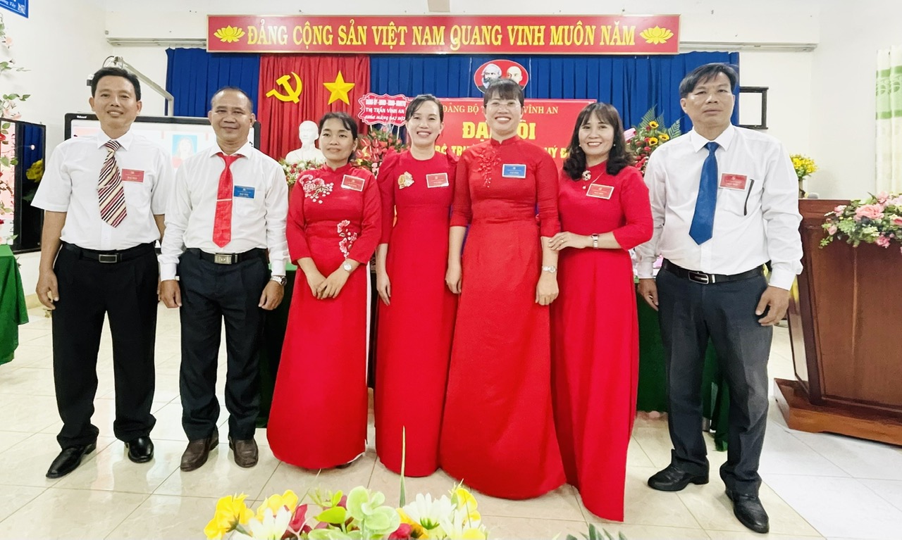 Các tổ chức Đoàn thể- Tổ chuyên môn
