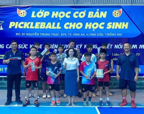 Lớp học cơ bản Pickleball cho học sinh trường THCS Lê Quý Đôn đã khép lại sau 8 buổi học bổ ích.